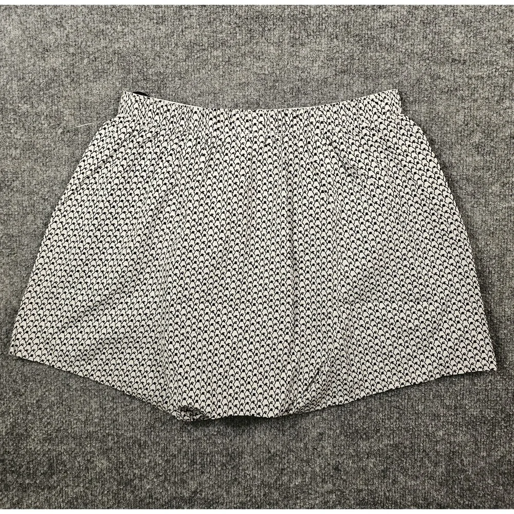 Sunspel 100% Cotton Boxer Shorts Size Medium White NWOT Penguin All Over Print